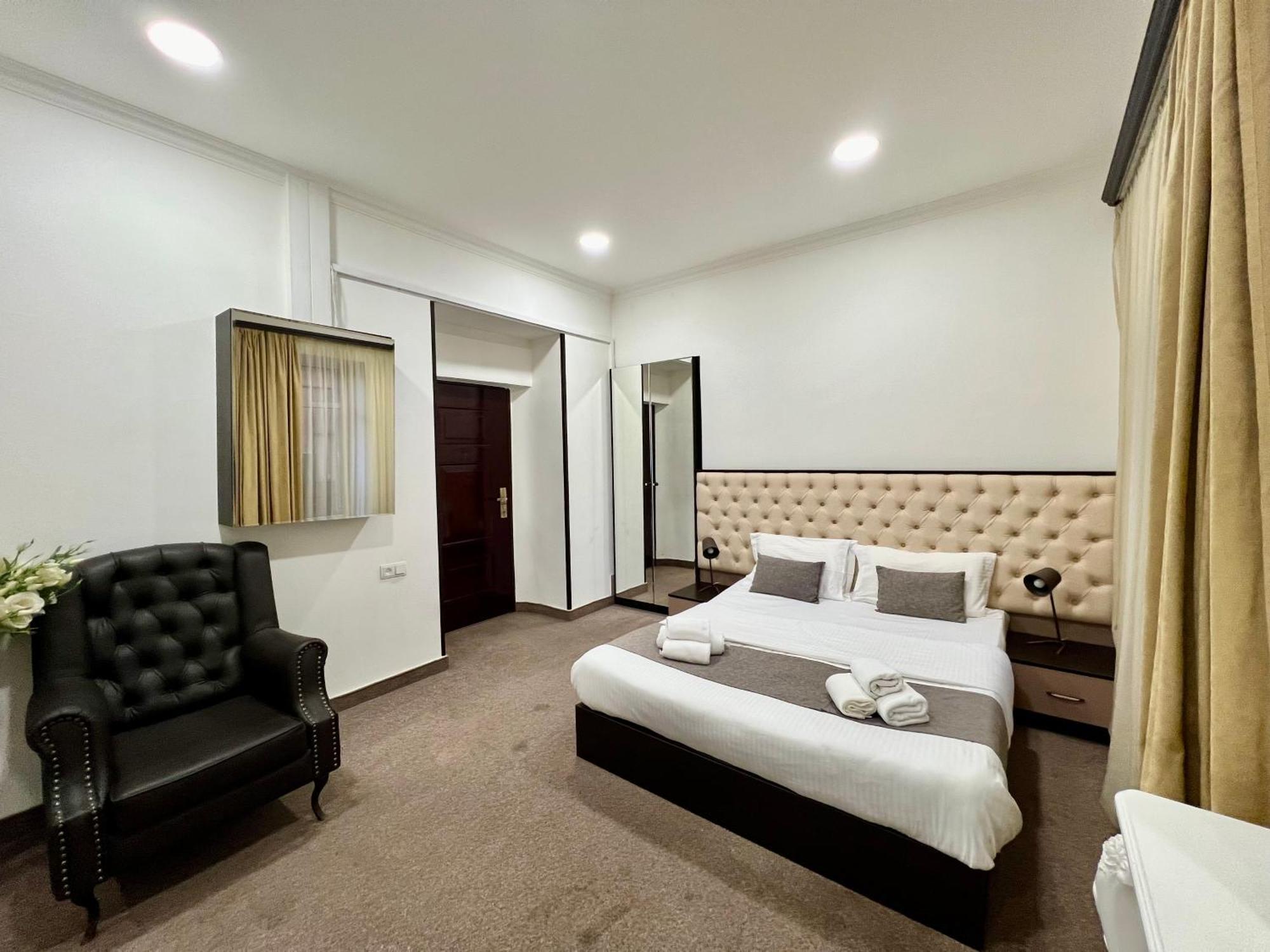 Yvn Tumanyan Apart-Hotel Ереван Экстерьер фото